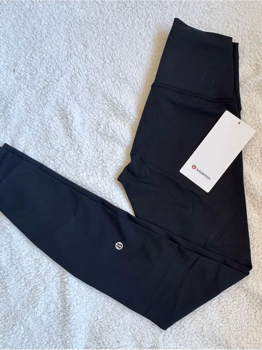 lululemon *NWT* Black Wunder Train High Rise Tight 28” Leggings